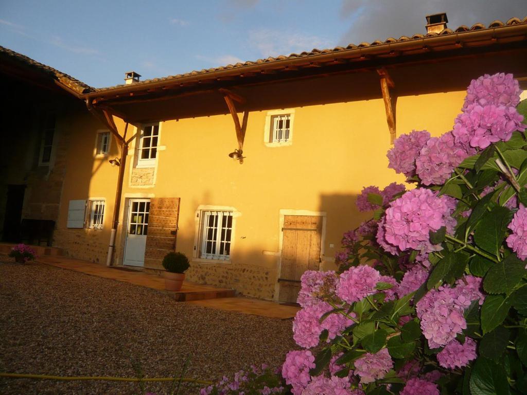 Bed & Breakfast - Maison De Marie Hotel Messimy-sur-Saone Exterior photo